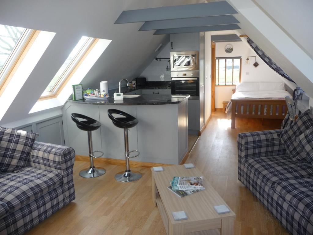 Oakwrights (Terling) 