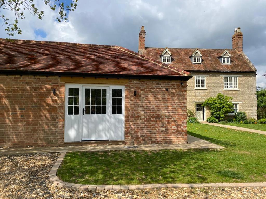 Old Bunsty (Newport Pagnell) 
