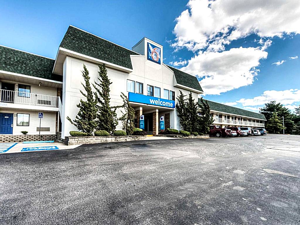 Motel 6-Niantic (Niantic) 